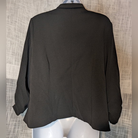 NYCC Blazer - Picture 2 of 4